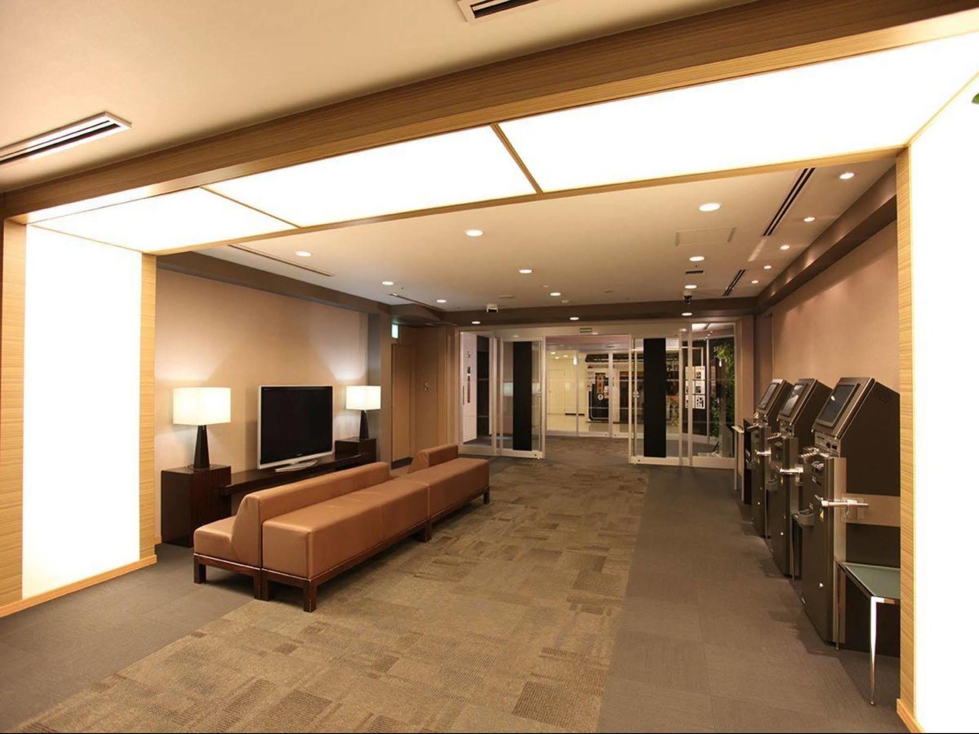 Daiwa Roynet Hotel Okayama Ekimae Buitenkant foto