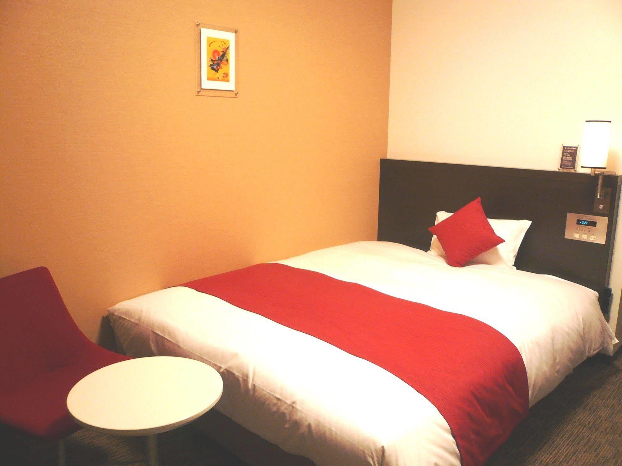 Daiwa Roynet Hotel Okayama Ekimae Buitenkant foto